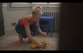 Kellie Bright feet photo 3