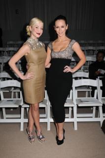 Kellie Pickler feet photo thumbnail