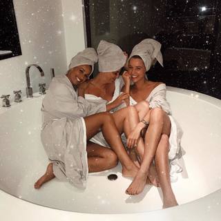 Kelly Bailey feet photo 20