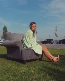 Kelly Bailey feet photo 9