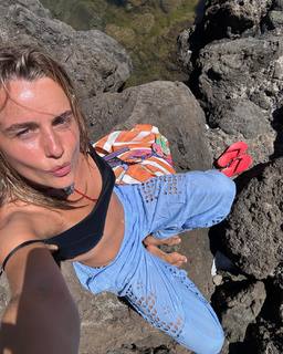 Kelly Bailey feet photo 19