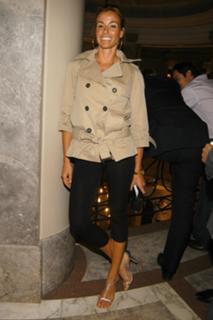 Kelly Bensimon feet photo thumbnail