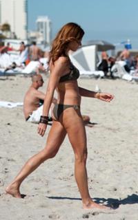 Kelly Bensimon feet photo thumbnail