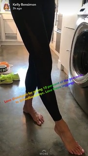 Kelly Bensimon feet photo thumbnail