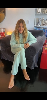 Kelly Bensimon feet photo thumbnail