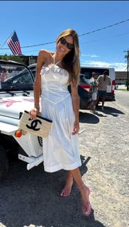 Kelly Bensimon feet photo thumbnail