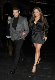 Kelly Brook feet photo thumbnail