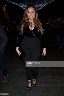 Kelly Brook feet photo thumbnail