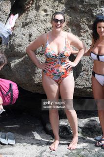 Kelly Brook feet photo 8