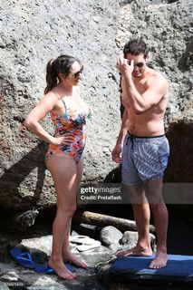 Kelly Brook feet photo 4