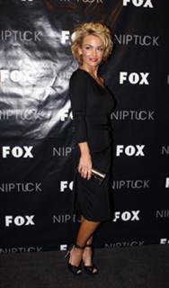 Kelly Carlson feet photo thumbnail