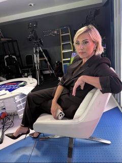 Kelly Cates feet photo 2