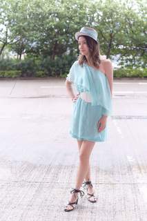 Kelly Chen feet photo 7