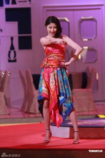 Kelly Chen feet photo 5