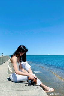 Kelly Cheung feet photo 17