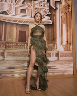 Kelly Cheung feet photo 6