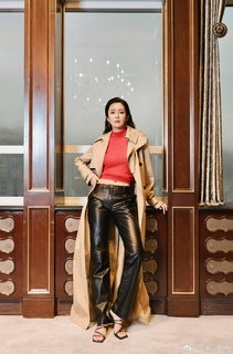 Kelly Cheung feet photo 19