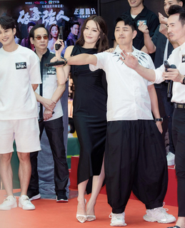 Kelly Cheung feet photo 4