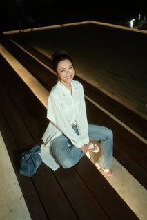Kelly Cheung feet photo 3