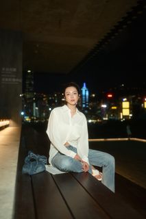 Kelly Cheung feet photo 2