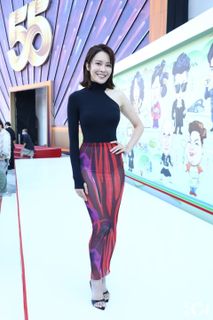 Kelly Cheung feet photo 16