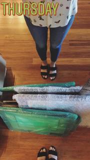Kelly Frye feet photo 13