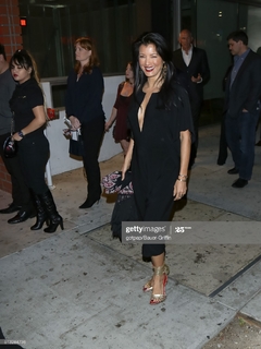 Kelly Hu feet photo thumbnail