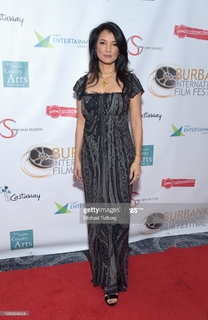 Kelly Hu feet photo thumbnail