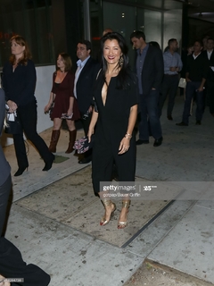 Kelly Hu feet photo thumbnail