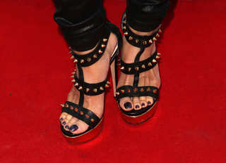 Kelly Hu feet photo thumbnail
