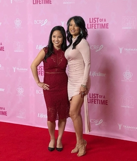 Kelly Hu feet photo thumbnail