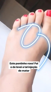 Kelly Key feet photo thumbnail