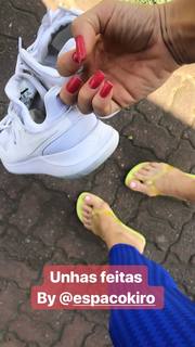 Kelly Key feet photo thumbnail