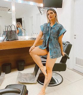 Kelly Key feet photo thumbnail