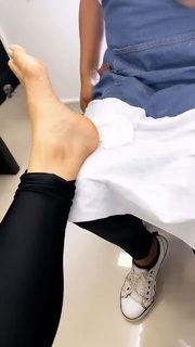 Kelly Key feet photo thumbnail