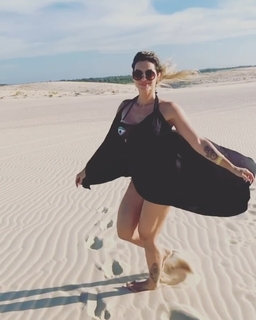 Kelly Key feet photo thumbnail