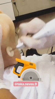 Kelly Key feet photo thumbnail