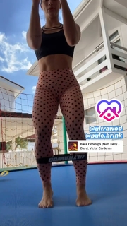 Kelly Key feet photo thumbnail