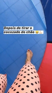 Kelly Key feet photo thumbnail