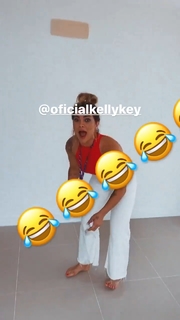 Kelly Key feet photo thumbnail