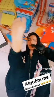 Kelly Key feet photo thumbnail