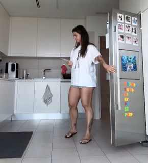 Kelly Key feet photo thumbnail
