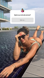 Kelly Key feet photo thumbnail