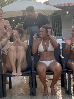 Kelly Key feet photo thumbnail