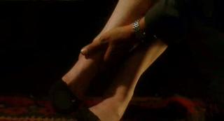 Kelly Lin feet photo 3
