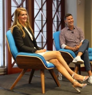 Kelly Loeffler feet photo 9