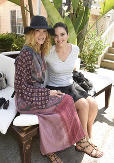 Kelly Lynch feet photo thumbnail