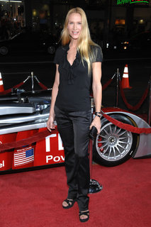 Kelly Lynch feet photo thumbnail