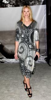 Kelly Lynch feet photo thumbnail