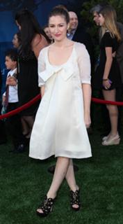 Kelly Macdonald feet photo thumbnail